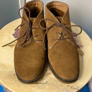 Nunn Bush dual comfort memory foam ankle boots. Brown 10W